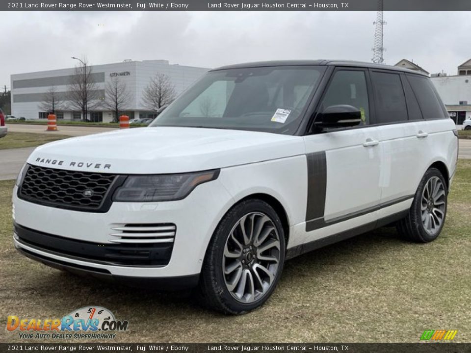 Front 3/4 View of 2021 Land Rover Range Rover Westminster Photo #2