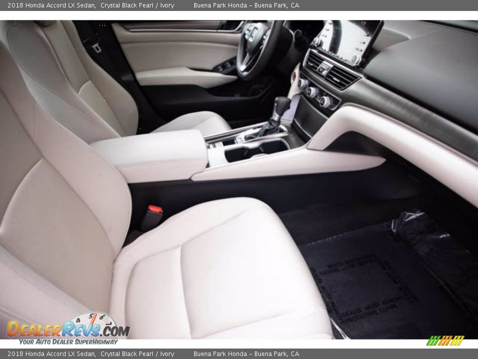 2018 Honda Accord LX Sedan Crystal Black Pearl / Ivory Photo #25