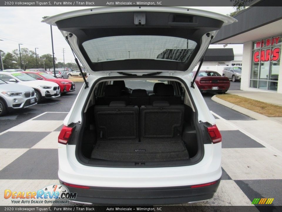 2020 Volkswagen Tiguan S Pure White / Titan Black Photo #5