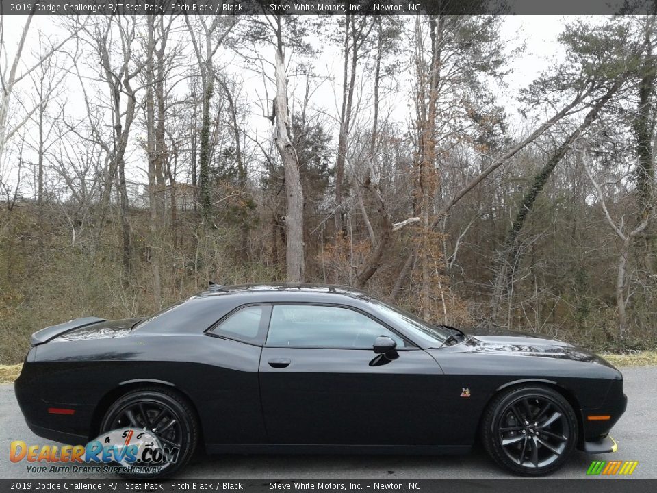 2019 Dodge Challenger R/T Scat Pack Pitch Black / Black Photo #6