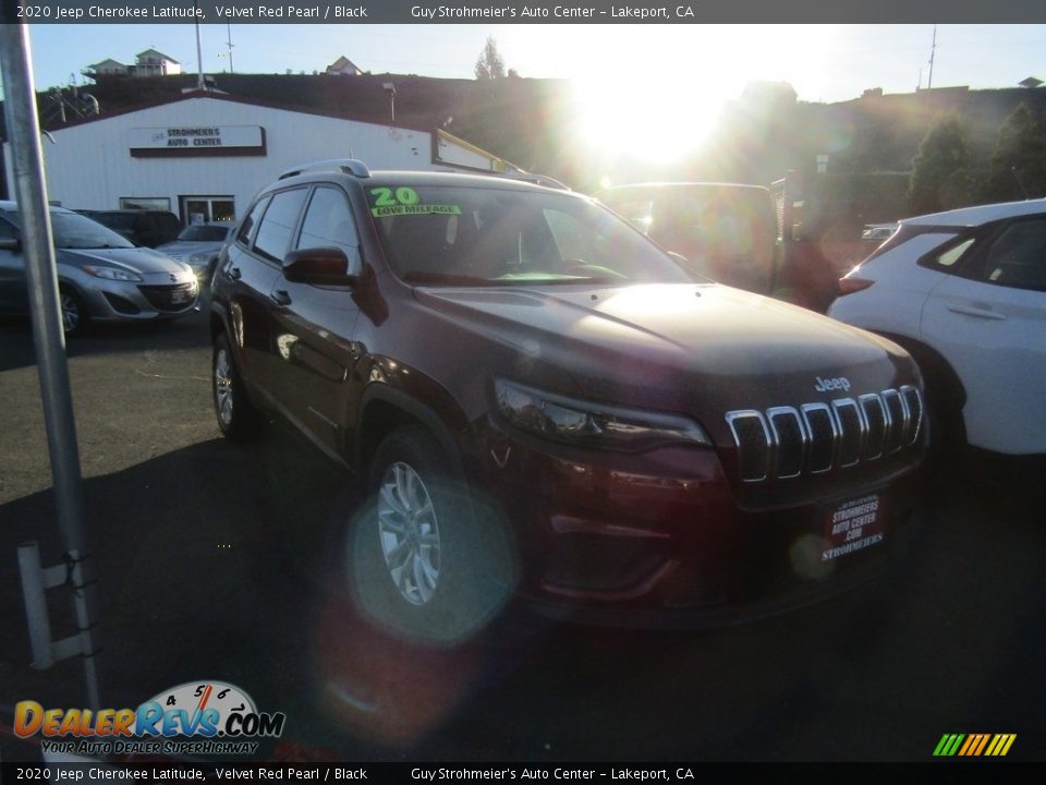 2020 Jeep Cherokee Latitude Velvet Red Pearl / Black Photo #1