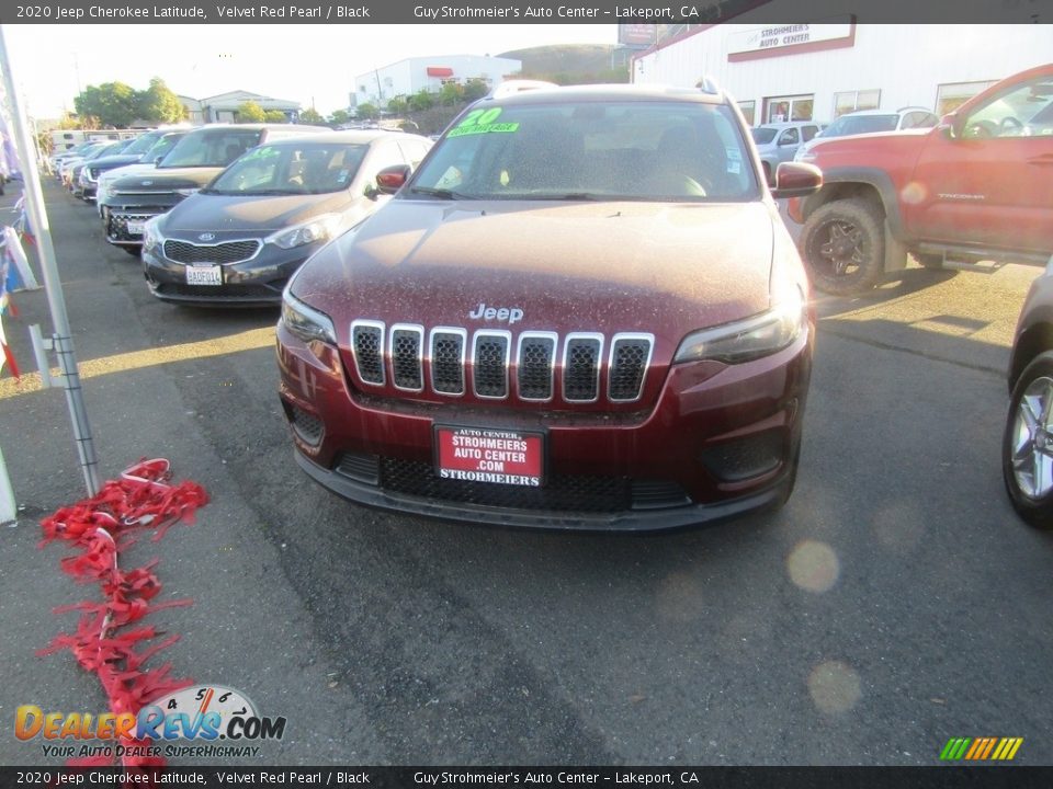 2020 Jeep Cherokee Latitude Velvet Red Pearl / Black Photo #7