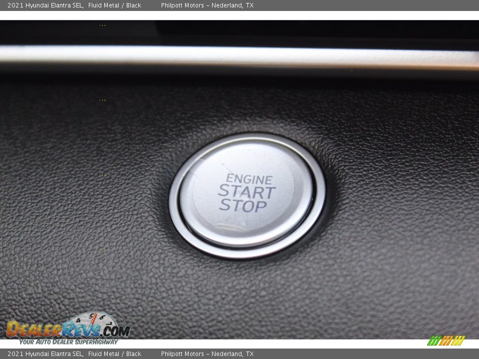 2021 Hyundai Elantra SEL Fluid Metal / Black Photo #16