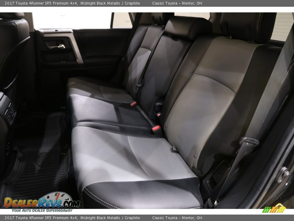 2017 Toyota 4Runner SR5 Premium 4x4 Midnight Black Metallic / Graphite Photo #20
