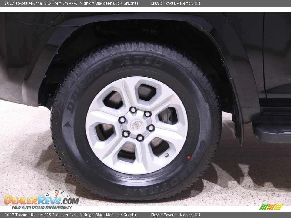 2017 Toyota 4Runner SR5 Premium 4x4 Midnight Black Metallic / Graphite Photo #24