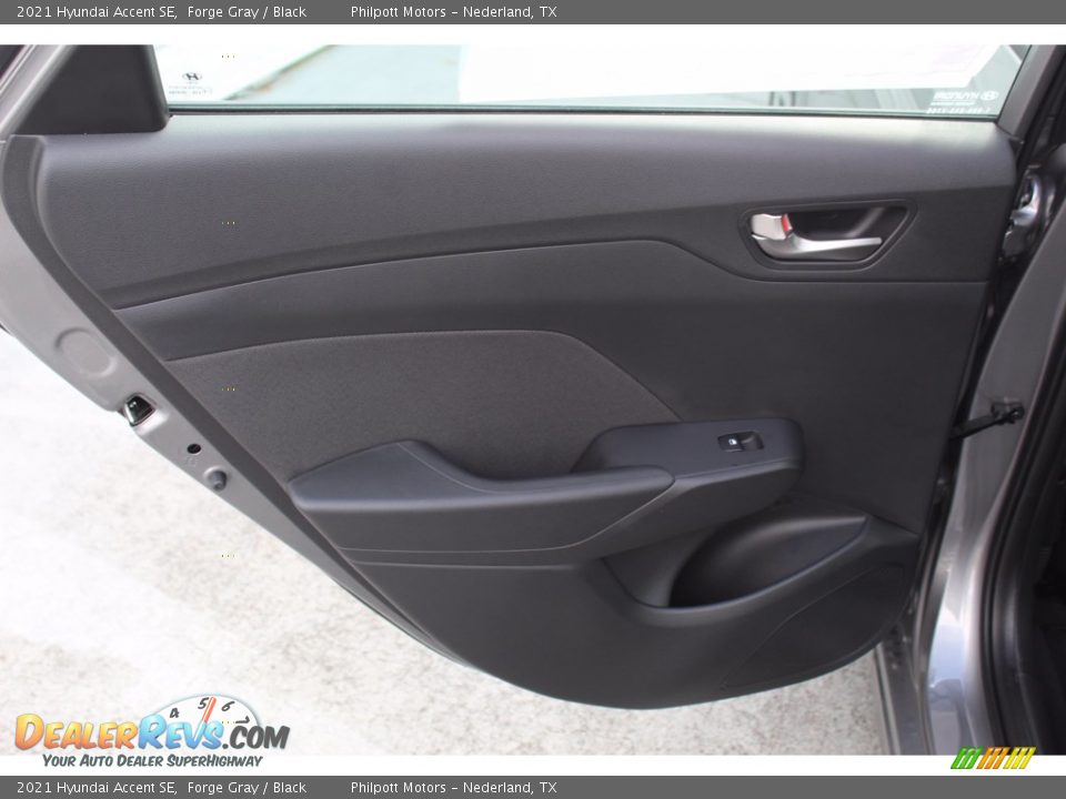 2021 Hyundai Accent SE Forge Gray / Black Photo #18