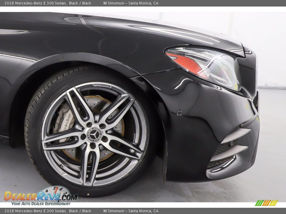 2018 Mercedes-Benz E 300 Sedan Black / Black Photo #2