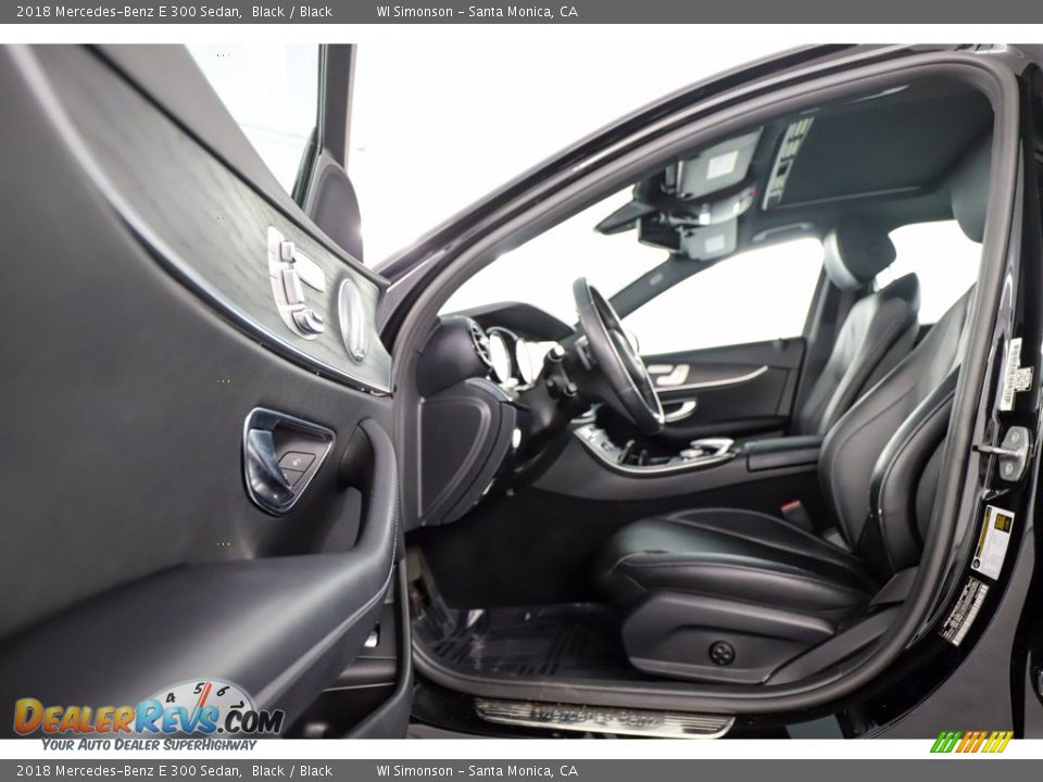 2018 Mercedes-Benz E 300 Sedan Black / Black Photo #21