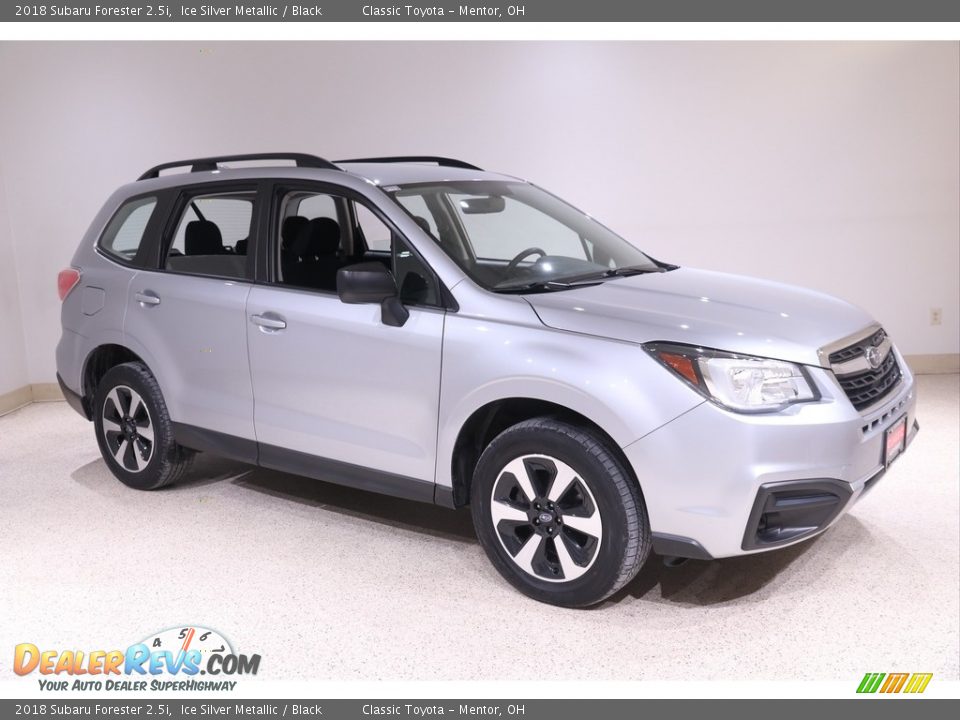 2018 Subaru Forester 2.5i Ice Silver Metallic / Black Photo #1
