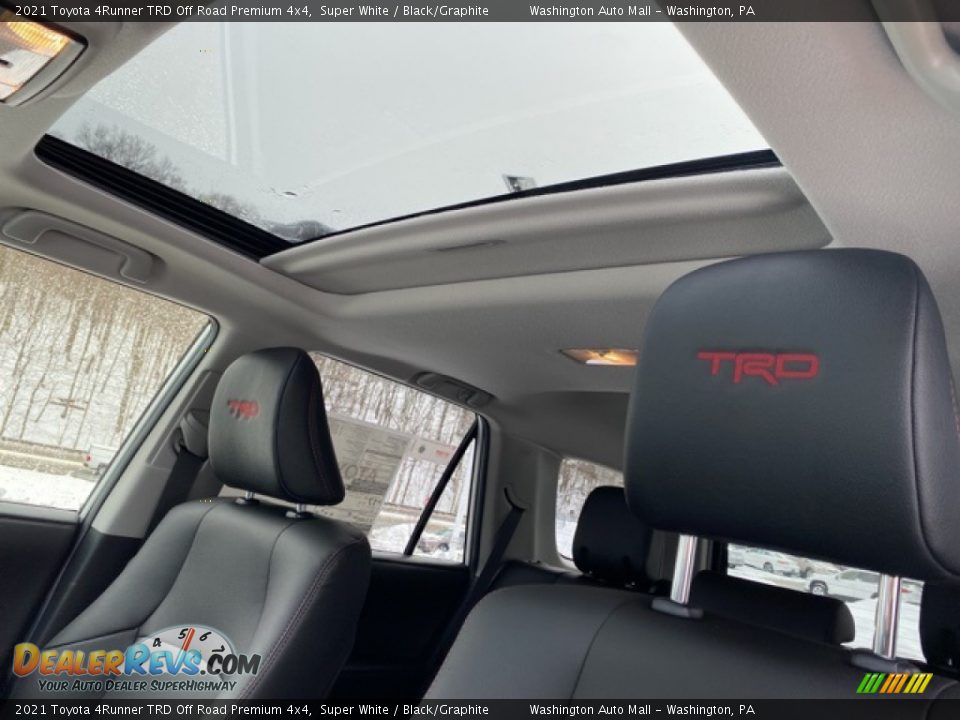 2021 Toyota 4Runner TRD Off Road Premium 4x4 Super White / Black/Graphite Photo #22