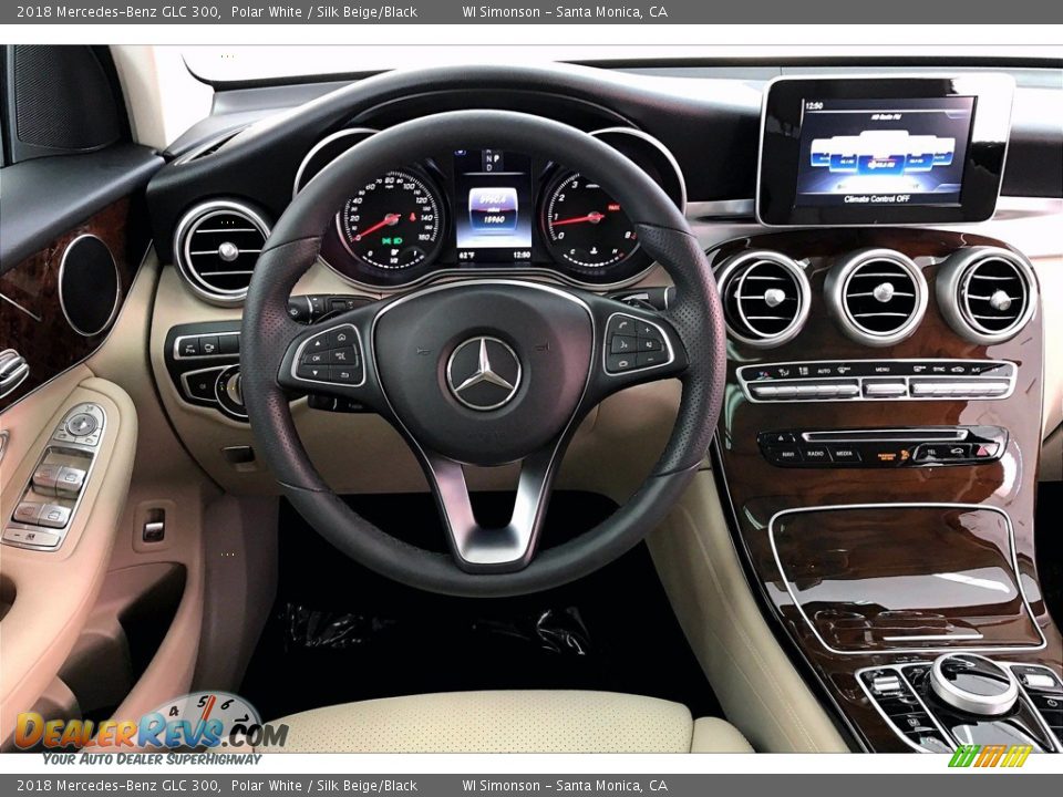 2018 Mercedes-Benz GLC 300 Polar White / Silk Beige/Black Photo #4