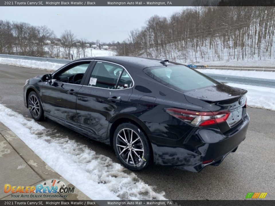 2021 Toyota Camry SE Midnight Black Metallic / Black Photo #2