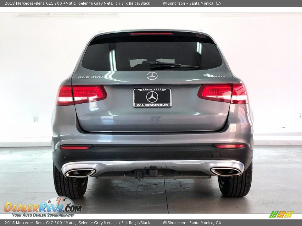 2018 Mercedes-Benz GLC 300 4Matic Selenite Grey Metallic / Silk Beige/Black Photo #3