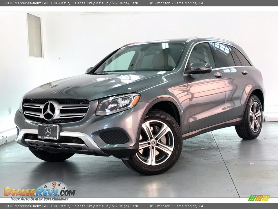 2018 Mercedes-Benz GLC 300 4Matic Selenite Grey Metallic / Silk Beige/Black Photo #12