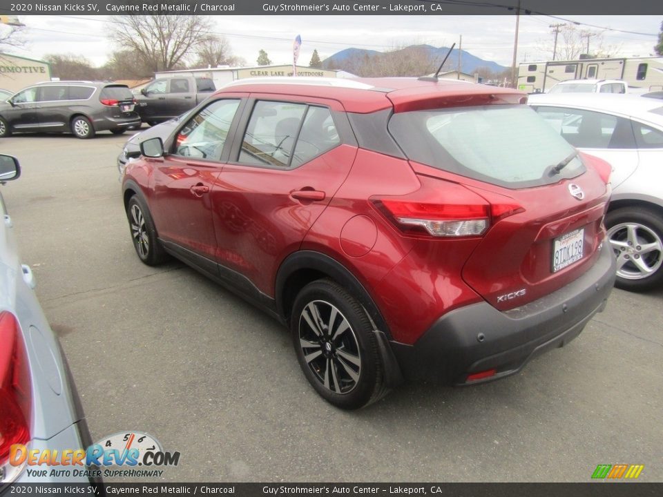 2020 Nissan Kicks SV Cayenne Red Metallic / Charcoal Photo #4