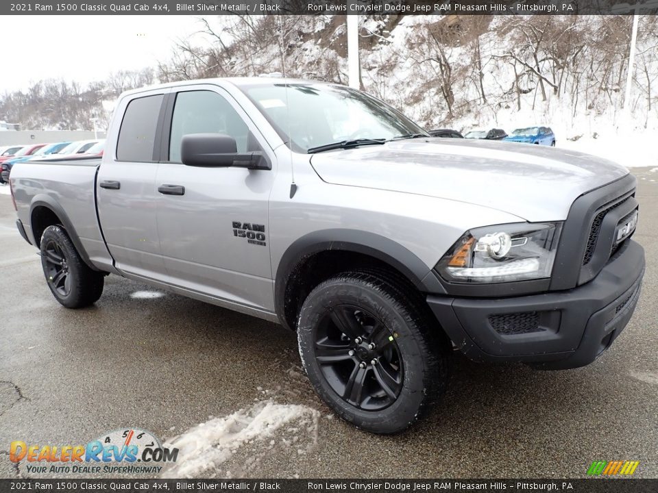 Front 3/4 View of 2021 Ram 1500 Classic Quad Cab 4x4 Photo #7