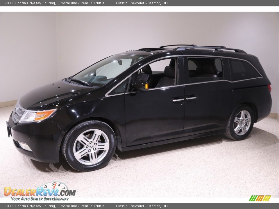 2013 Honda Odyssey Touring Crystal Black Pearl / Truffle Photo #3