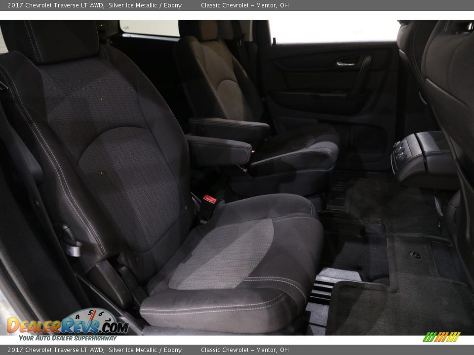 2017 Chevrolet Traverse LT AWD Silver Ice Metallic / Ebony Photo #16