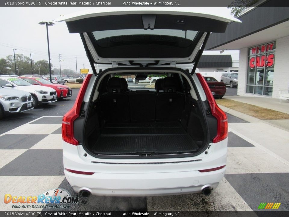 2018 Volvo XC90 T5 Crystal White Pearl Metallic / Charcoal Photo #5