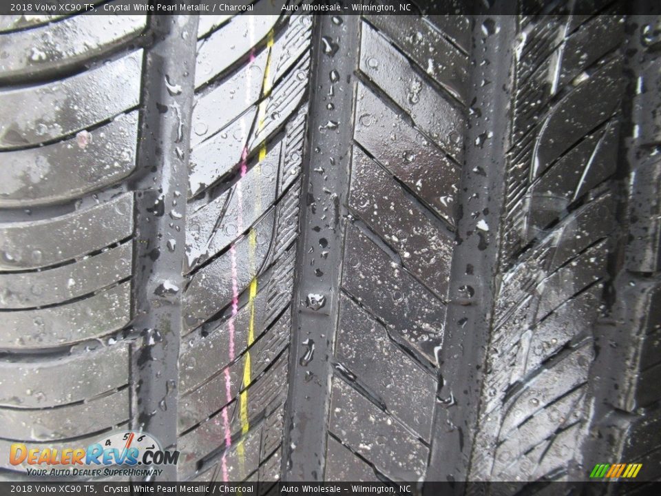 2018 Volvo XC90 T5 Crystal White Pearl Metallic / Charcoal Photo #8