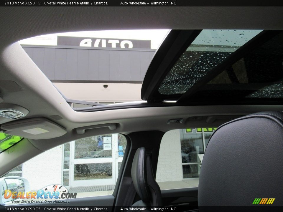 2018 Volvo XC90 T5 Crystal White Pearl Metallic / Charcoal Photo #13