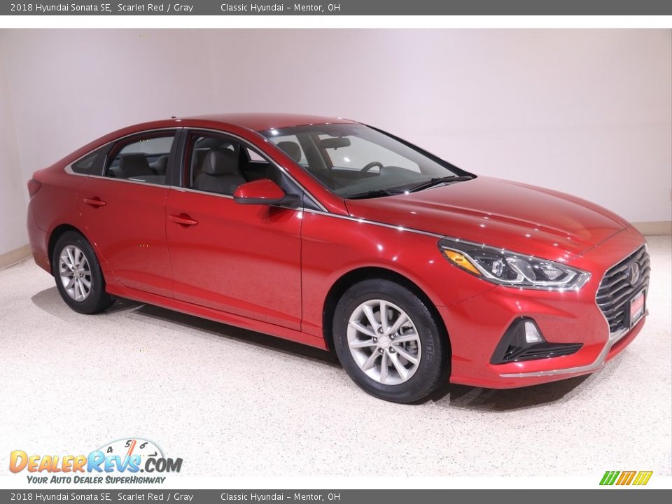 2018 Hyundai Sonata SE Scarlet Red / Gray Photo #1