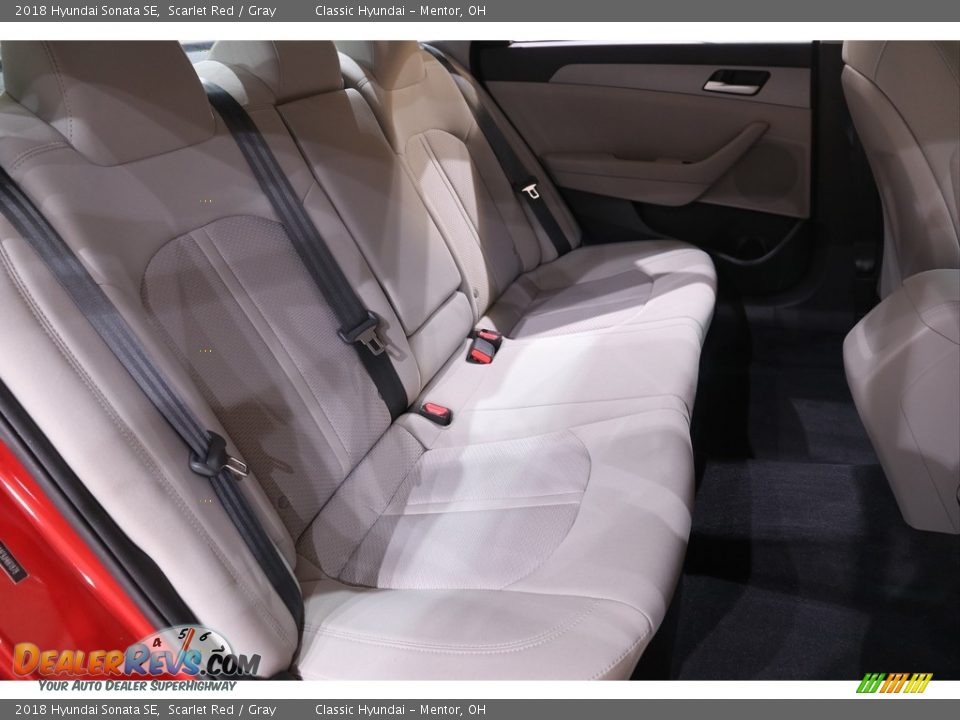 2018 Hyundai Sonata SE Scarlet Red / Gray Photo #16