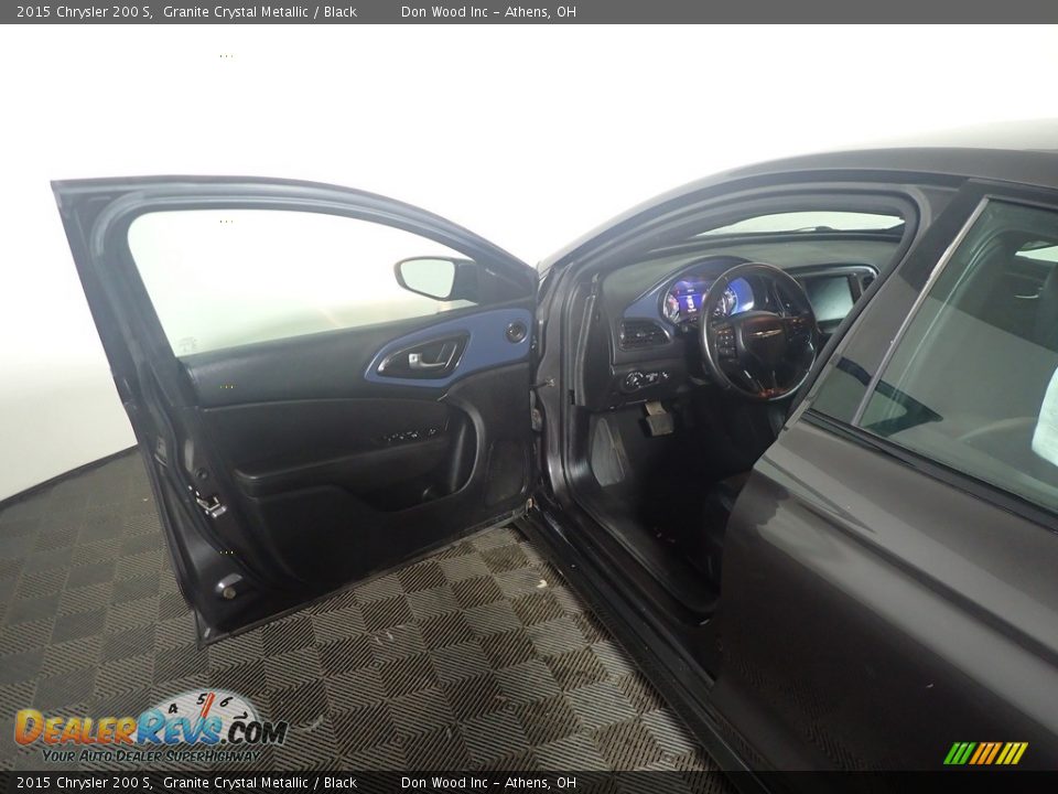 2015 Chrysler 200 S Granite Crystal Metallic / Black Photo #19