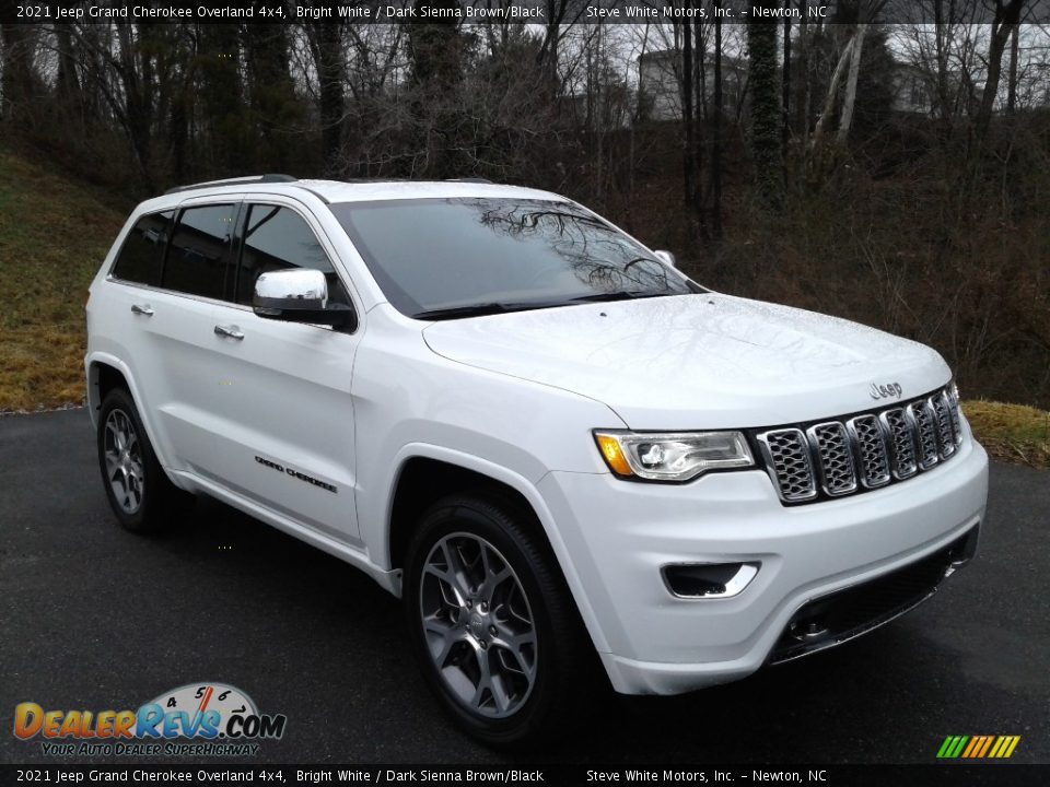 2021 Jeep Grand Cherokee Overland 4x4 Bright White / Dark Sienna Brown/Black Photo #4