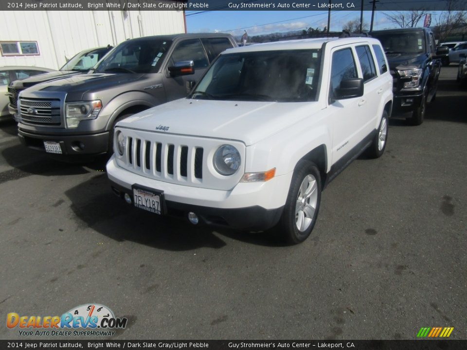 2014 Jeep Patriot Latitude Bright White / Dark Slate Gray/Light Pebble Photo #3