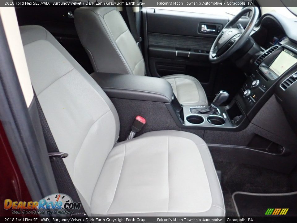 Front Seat of 2018 Ford Flex SEL AWD Photo #11