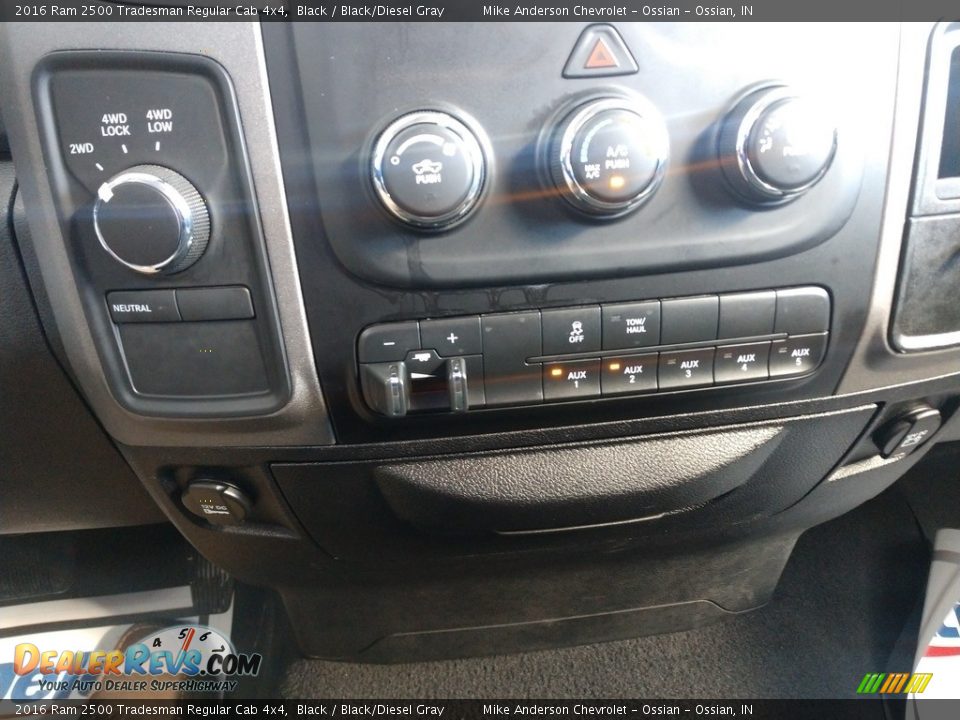 Controls of 2016 Ram 2500 Tradesman Regular Cab 4x4 Photo #28