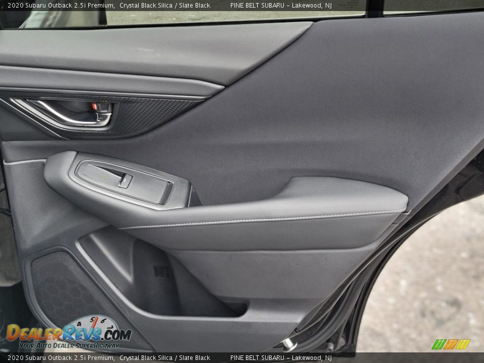 2020 Subaru Outback 2.5i Premium Crystal Black Silica / Slate Black Photo #28
