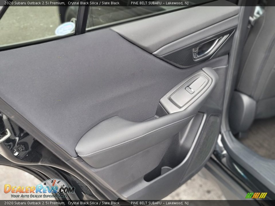 2020 Subaru Outback 2.5i Premium Crystal Black Silica / Slate Black Photo #34