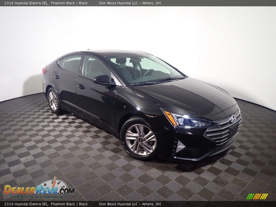 2019 Hyundai Elantra SEL Phantom Black / Black Photo #3
