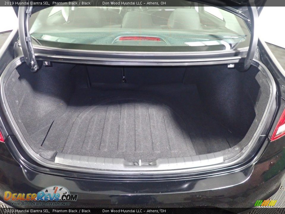2019 Hyundai Elantra SEL Phantom Black / Black Photo #15