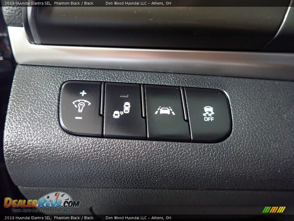 2019 Hyundai Elantra SEL Phantom Black / Black Photo #31