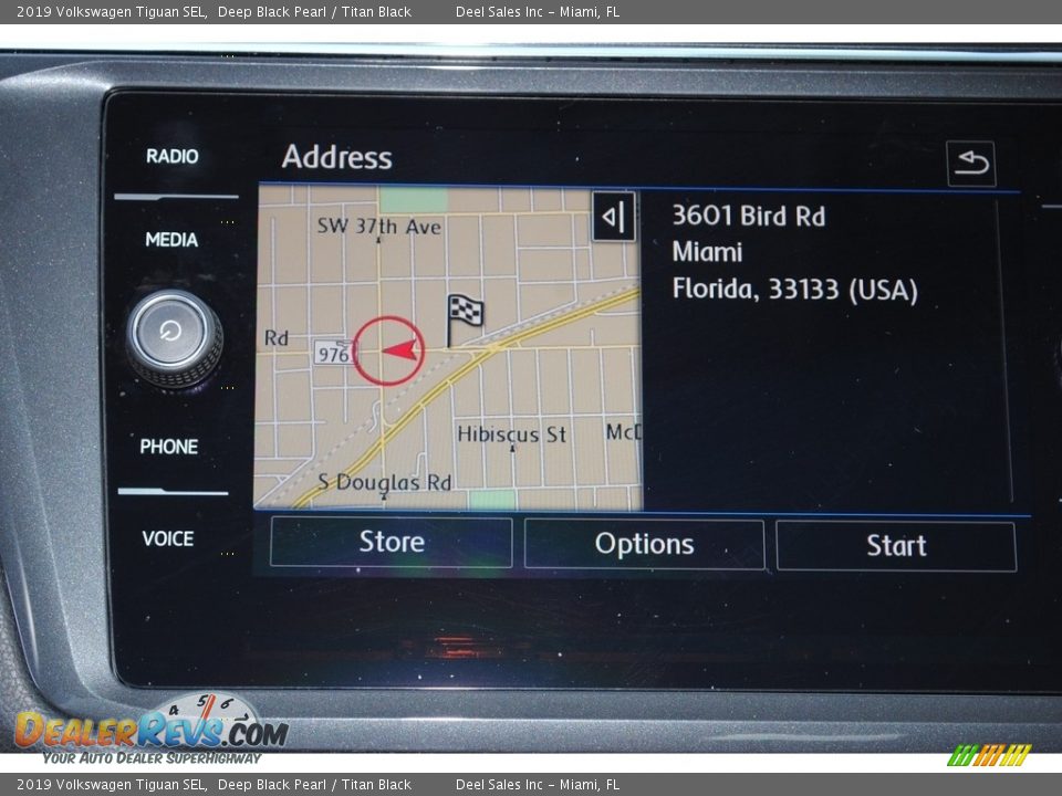 2019 Volkswagen Tiguan SEL Deep Black Pearl / Titan Black Photo #17