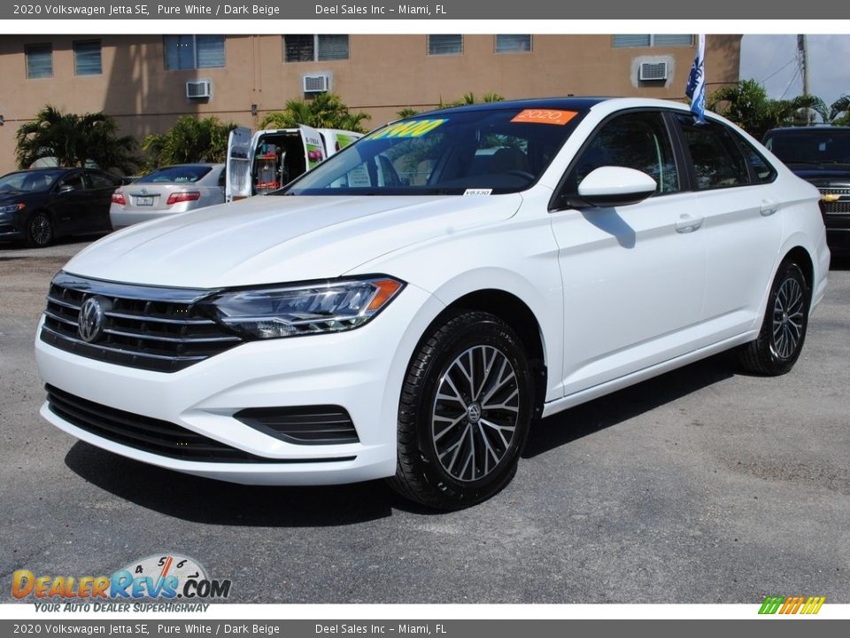 Pure White 2020 Volkswagen Jetta SE Photo #5