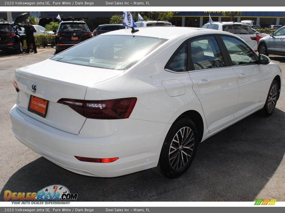 2020 Volkswagen Jetta SE Pure White / Dark Beige Photo #9