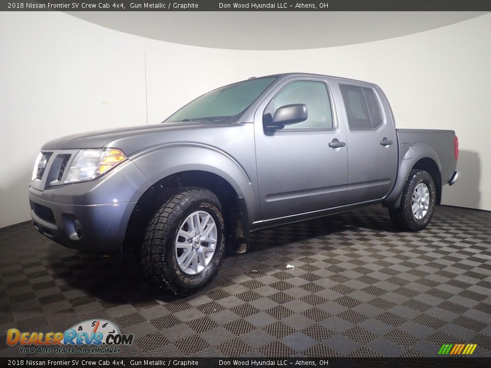 2018 Nissan Frontier SV Crew Cab 4x4 Gun Metallic / Graphite Photo #8