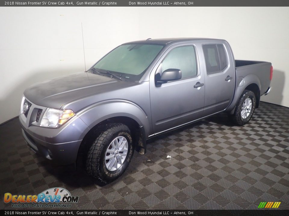 2018 Nissan Frontier SV Crew Cab 4x4 Gun Metallic / Graphite Photo #9