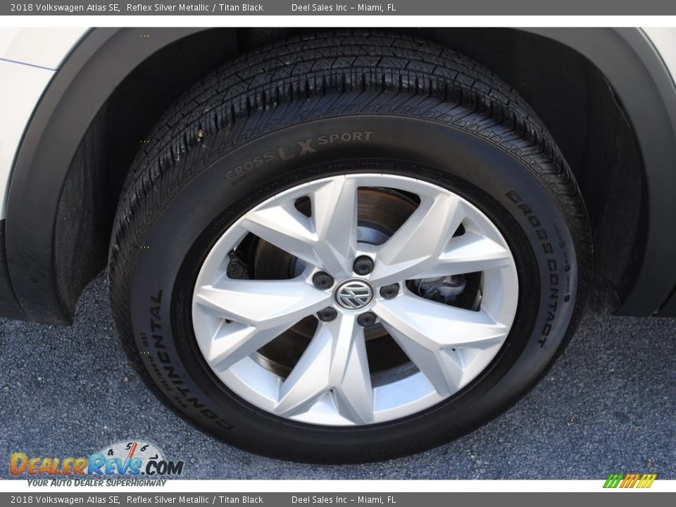 2018 Volkswagen Atlas SE Reflex Silver Metallic / Titan Black Photo #10
