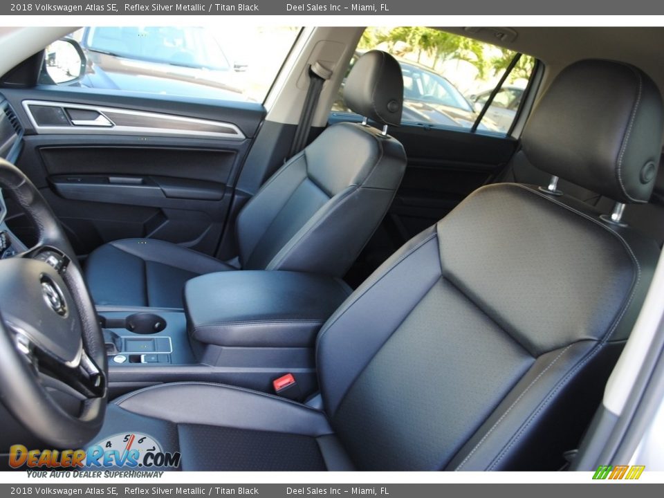 2018 Volkswagen Atlas SE Reflex Silver Metallic / Titan Black Photo #12