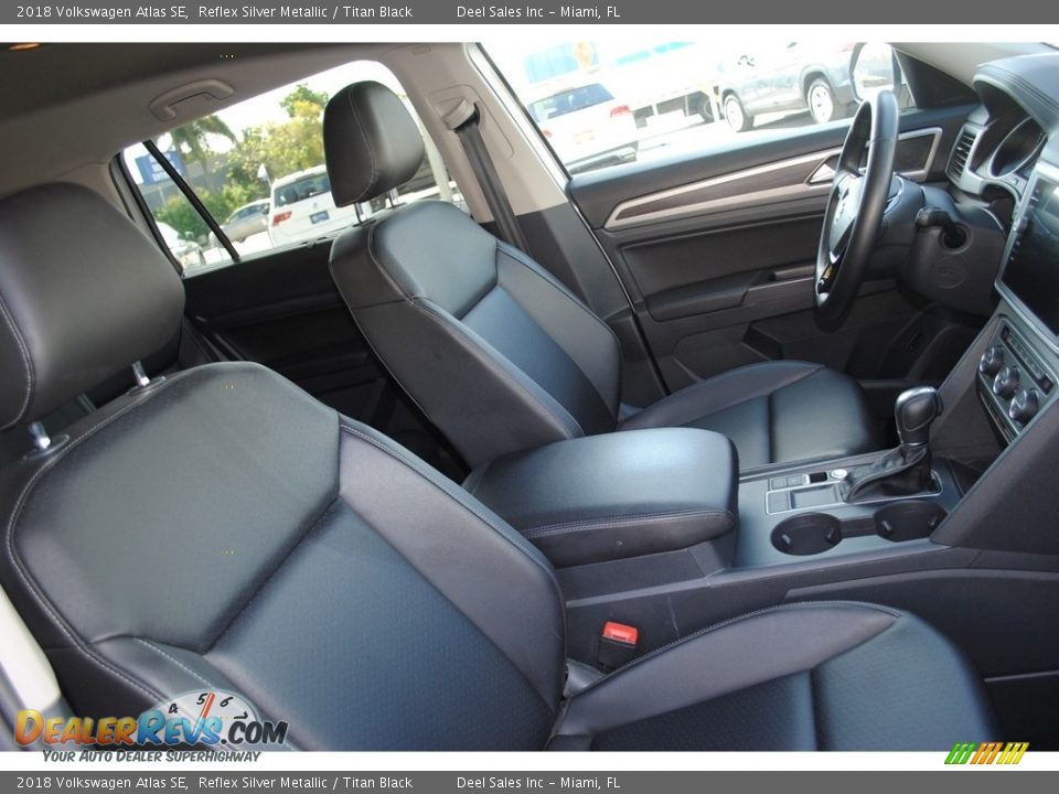 2018 Volkswagen Atlas SE Reflex Silver Metallic / Titan Black Photo #17