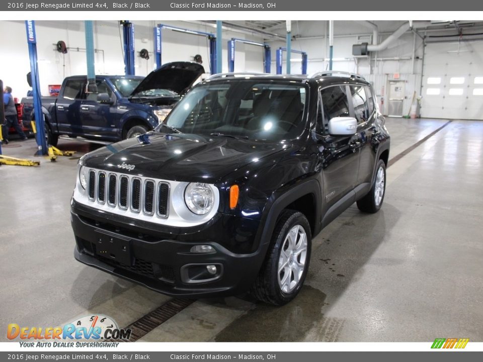 2016 Jeep Renegade Limited 4x4 Black / Black Photo #1