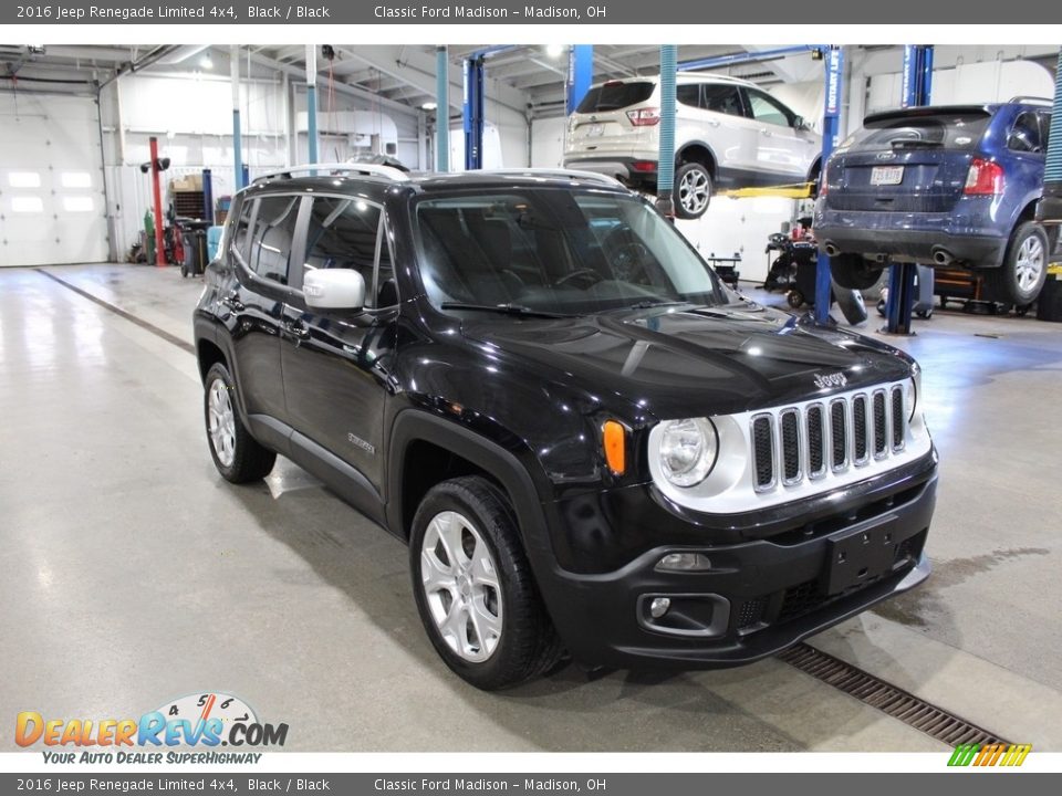 2016 Jeep Renegade Limited 4x4 Black / Black Photo #3