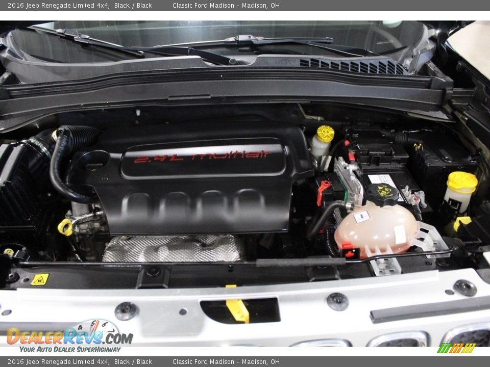 2016 Jeep Renegade Limited 4x4 Black / Black Photo #16