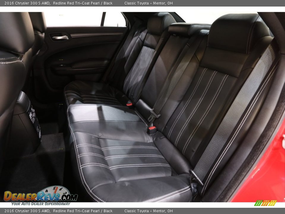 2016 Chrysler 300 S AWD Redline Red Tri-Coat Pearl / Black Photo #20