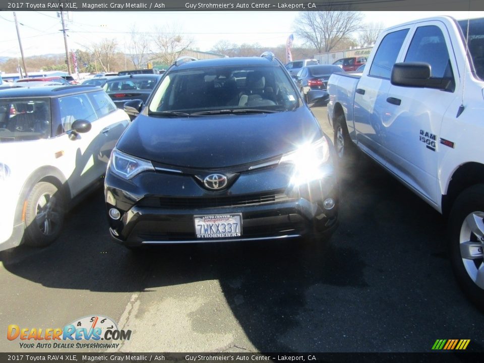 2017 Toyota RAV4 XLE Magnetic Gray Metallic / Ash Photo #2